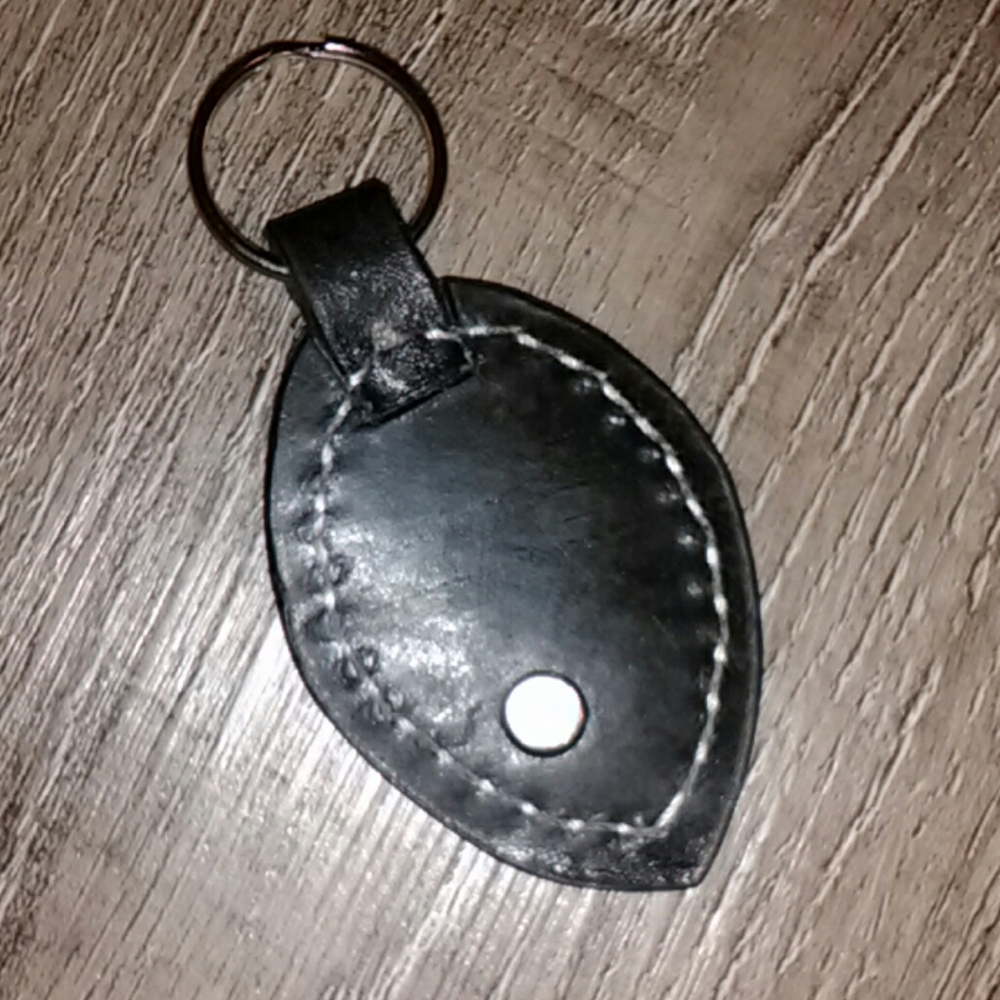 Handmade Black Leather Keychain - Picture 2 of 2